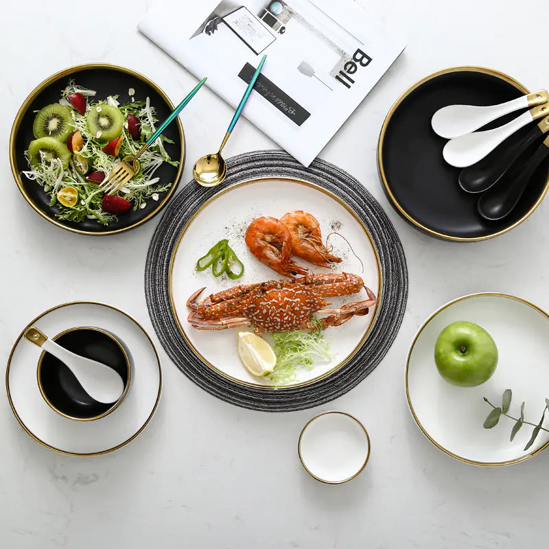 Black and White Round Ceramic Plate Set with Cutlery